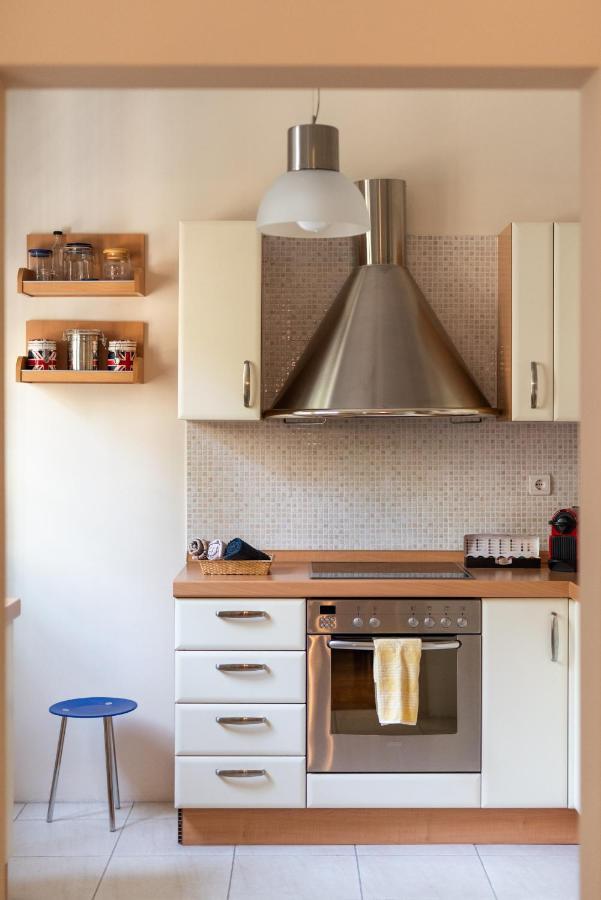 Two Bedroom Apt In Syntagma - Ermou Area Athens Exterior photo