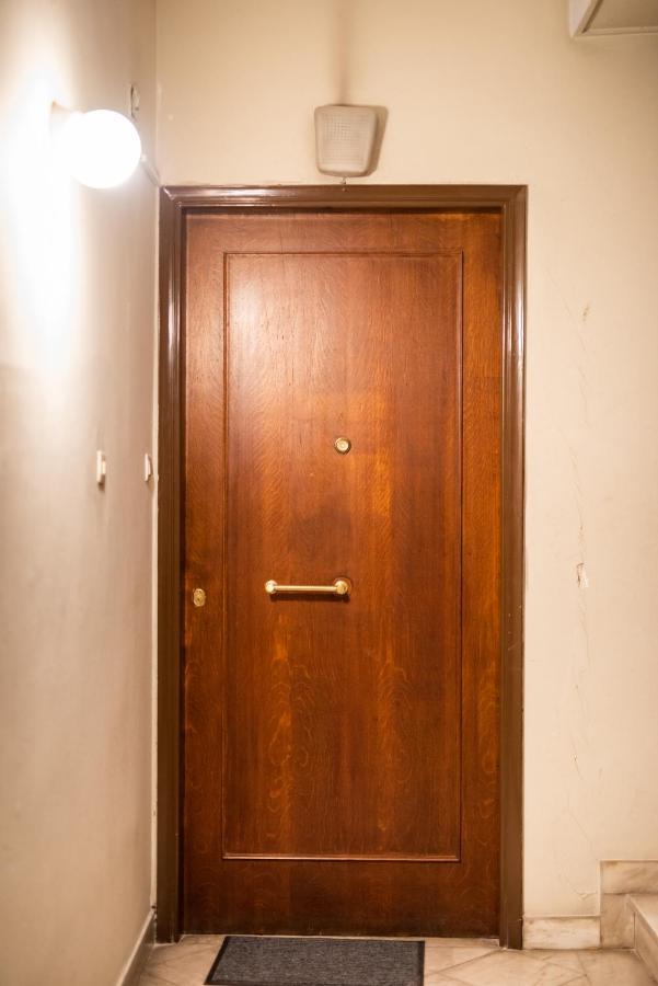 Two Bedroom Apt In Syntagma - Ermou Area Athens Exterior photo